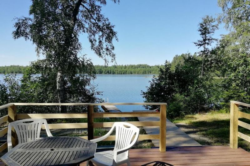 Lakeshore sauna terrace